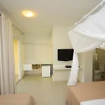 Quintal Da Arte Suites